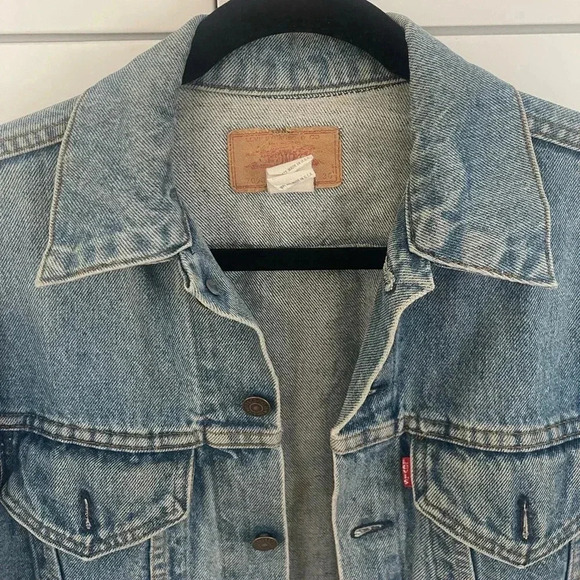 Vintage 80s Levi’s Denim Jacket - Picture 5 of 11